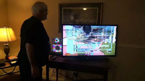 拍打修理法 為什么拍打電視有時真的能修好它？